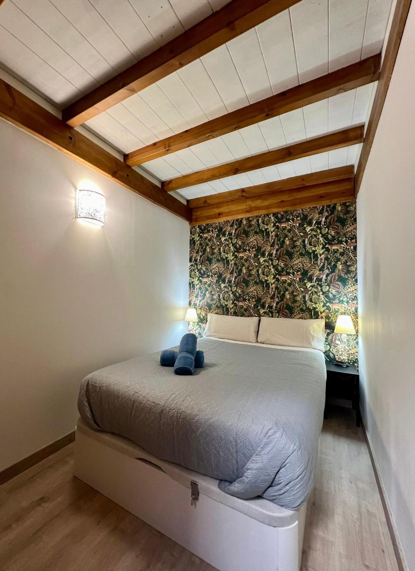 Amazing Apartment In Malaga Oldtown Calle Carreteria Free Wifi&Ac Exterior photo